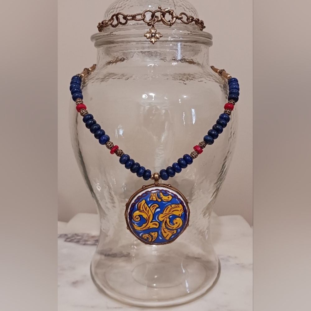Patricia Nash Positano Beaded Ceramic Pendant Necklace Coral & Lapis - Picture 3 of 10